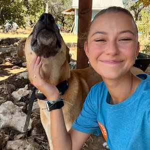 Meet your Posher, Emma